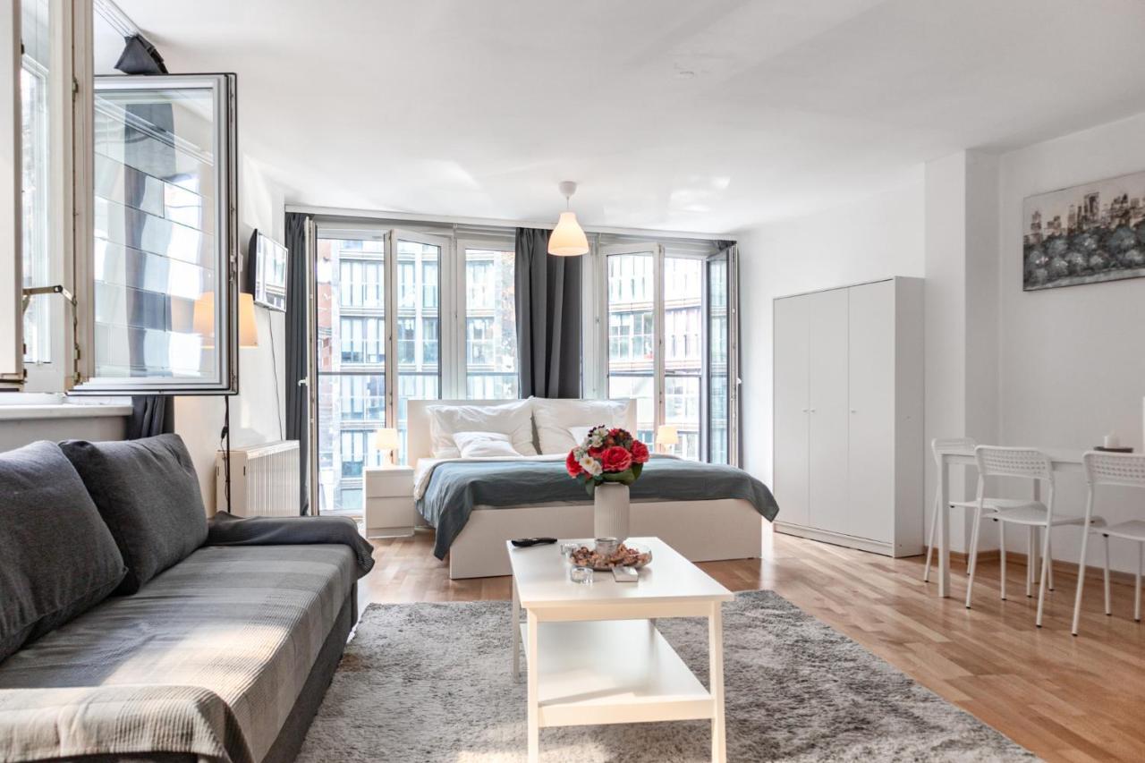 Gasometer Apartment - Designer Building With Amazing View Wenen Buitenkant foto