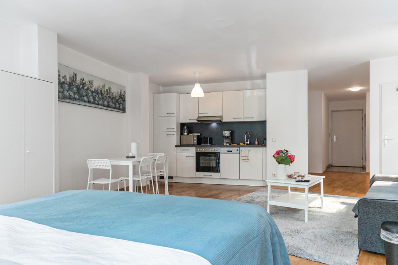 Gasometer Apartment - Designer Building With Amazing View Wenen Buitenkant foto
