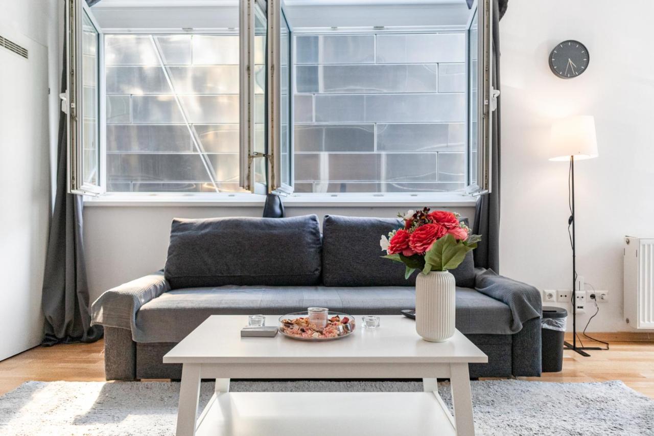 Gasometer Apartment - Designer Building With Amazing View Wenen Buitenkant foto