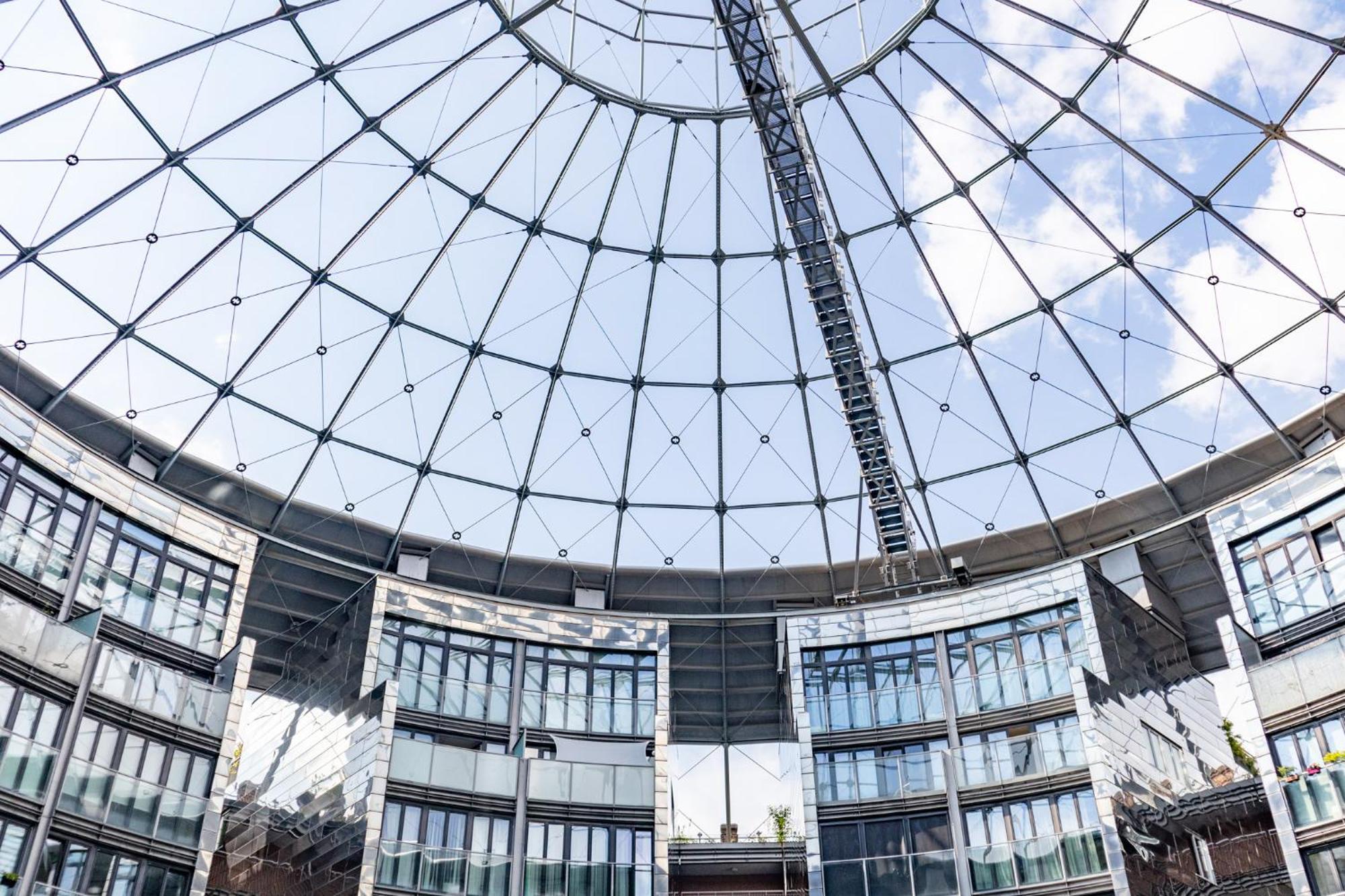 Gasometer Apartment - Designer Building With Amazing View Wenen Buitenkant foto